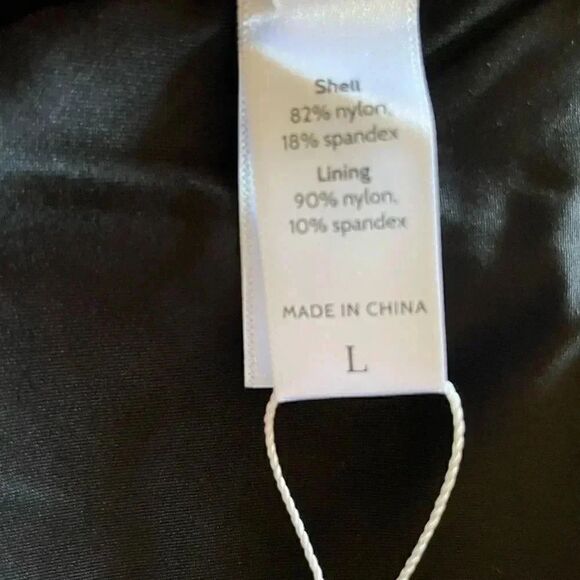 Andie Swim The Rio Top
Black Removable Straps Padded  Side Boning SZ L #1450 - Picture 8 of 11